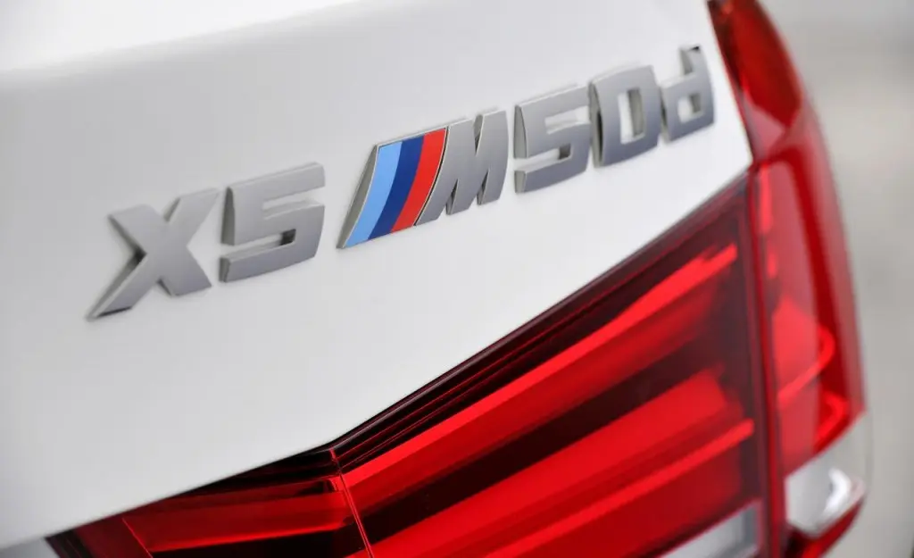 Emblem OEM BMW X5 ///M50d | Silver Edition