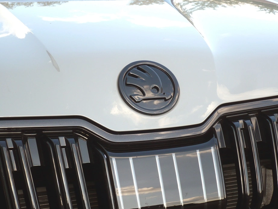 Emblem panser Skoda Kodiaq I 2016 - 2024 | Monte Carlo Glossy Black