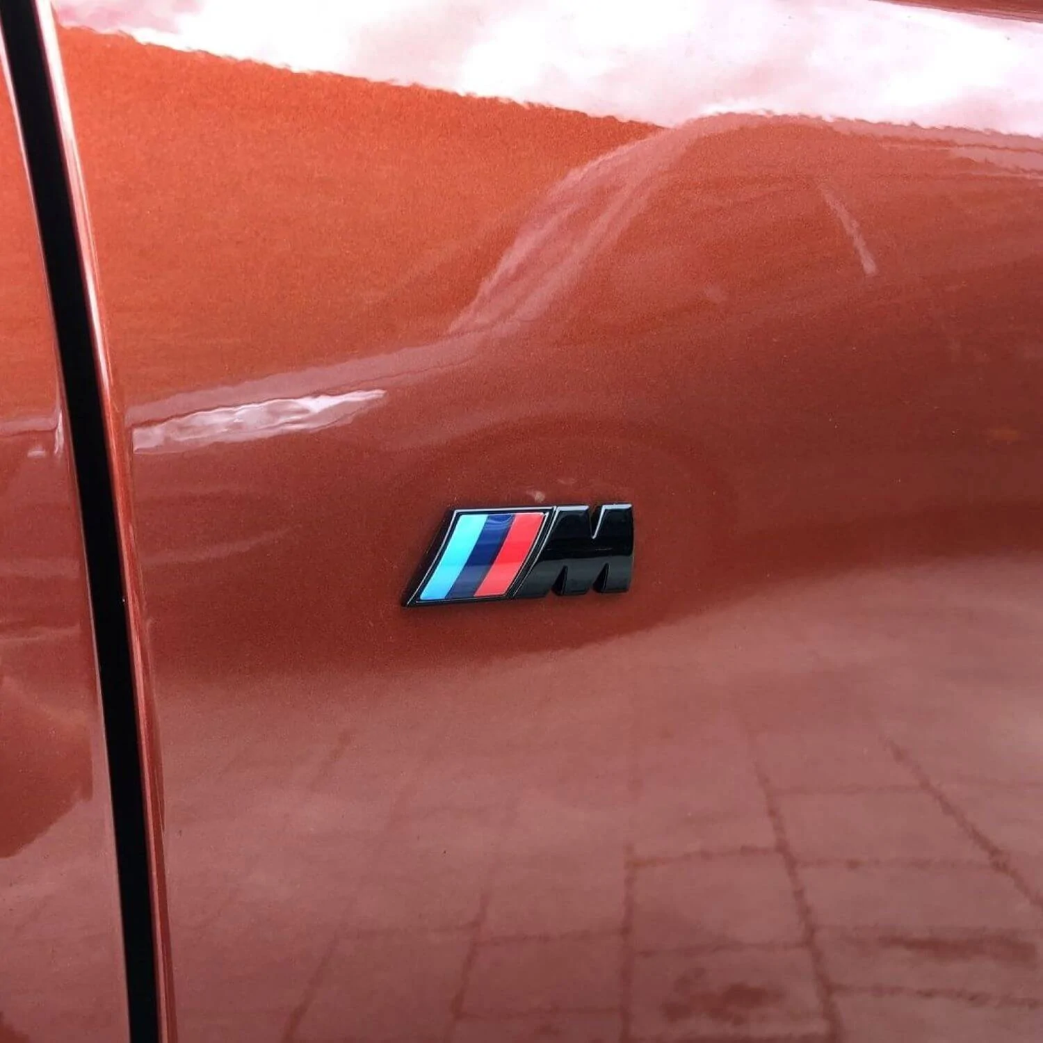 Emblem skjerm M Perfromance Black Edition - sett 2 stk. – bilde 3