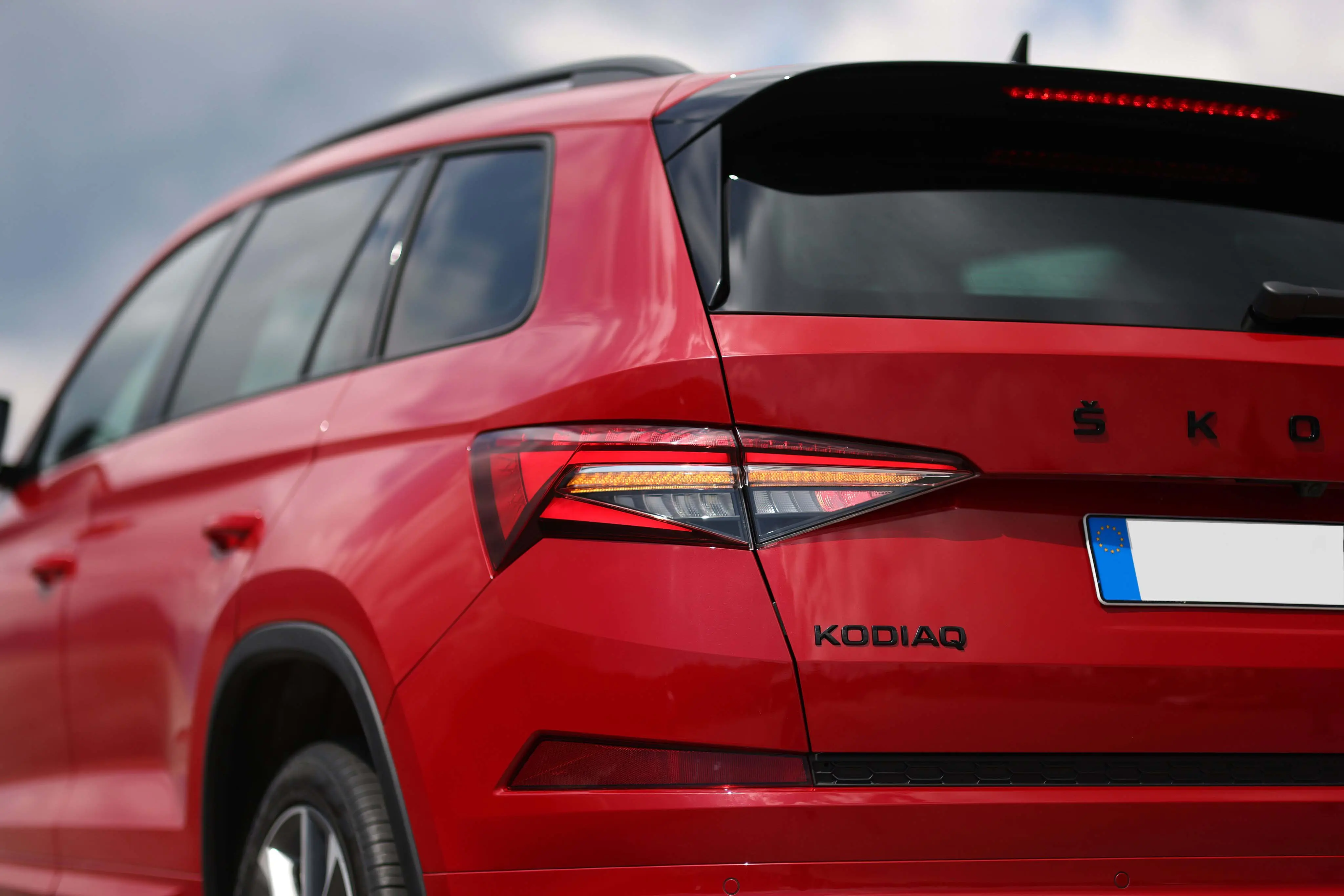 Emblem Skoda Kodiaq | Black Glossy – bilde 2