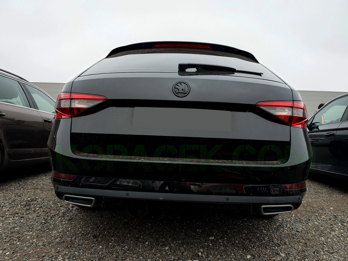Emblem Skoda Superb III 2015 - 2019 | Til bakluke - Piano Black Edition Sport Image 2