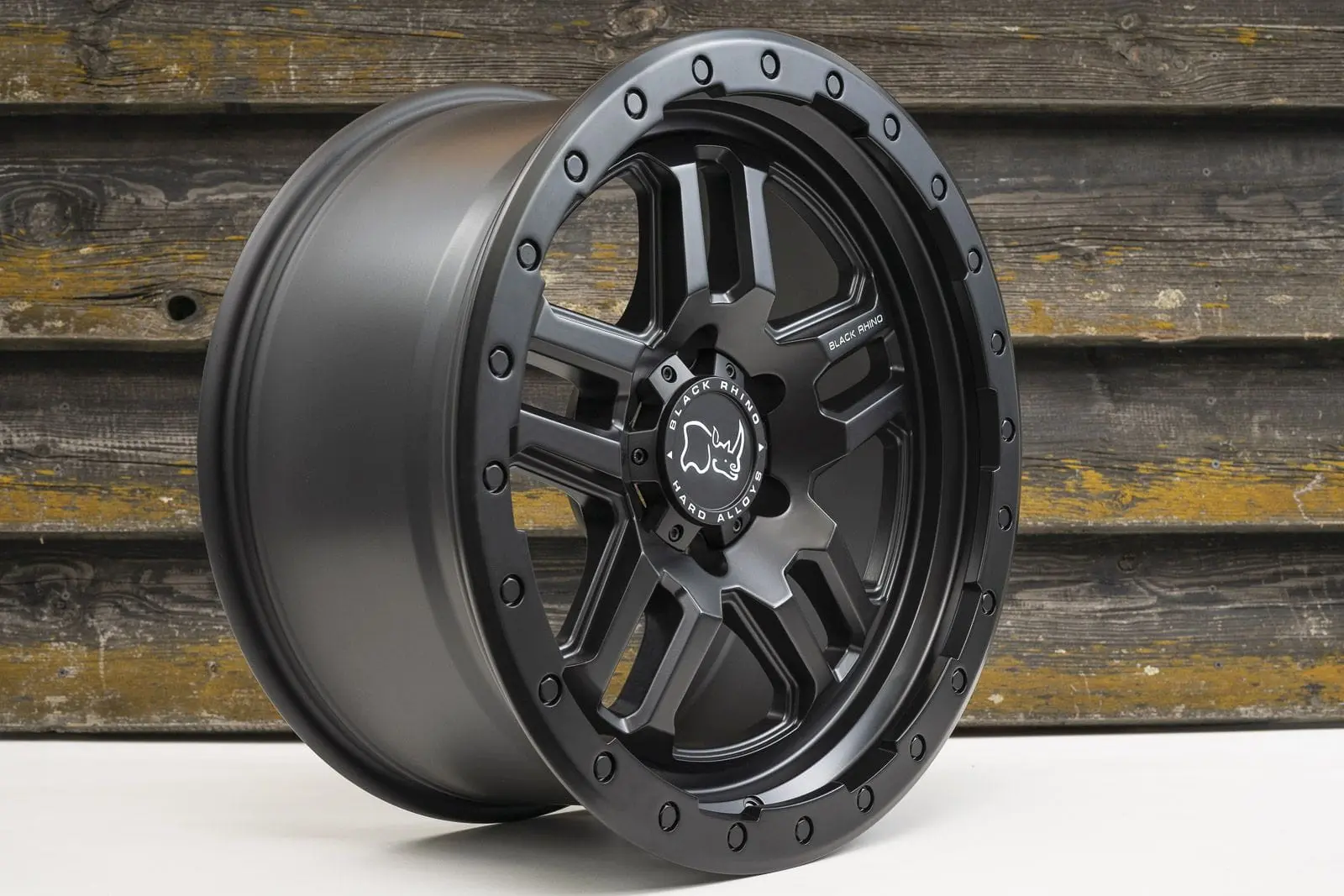Felger Isuzu D-Max II 2012 - 2019 │  20'' 6x139,7 - Black Rhino - sett 4 stk. Image 2