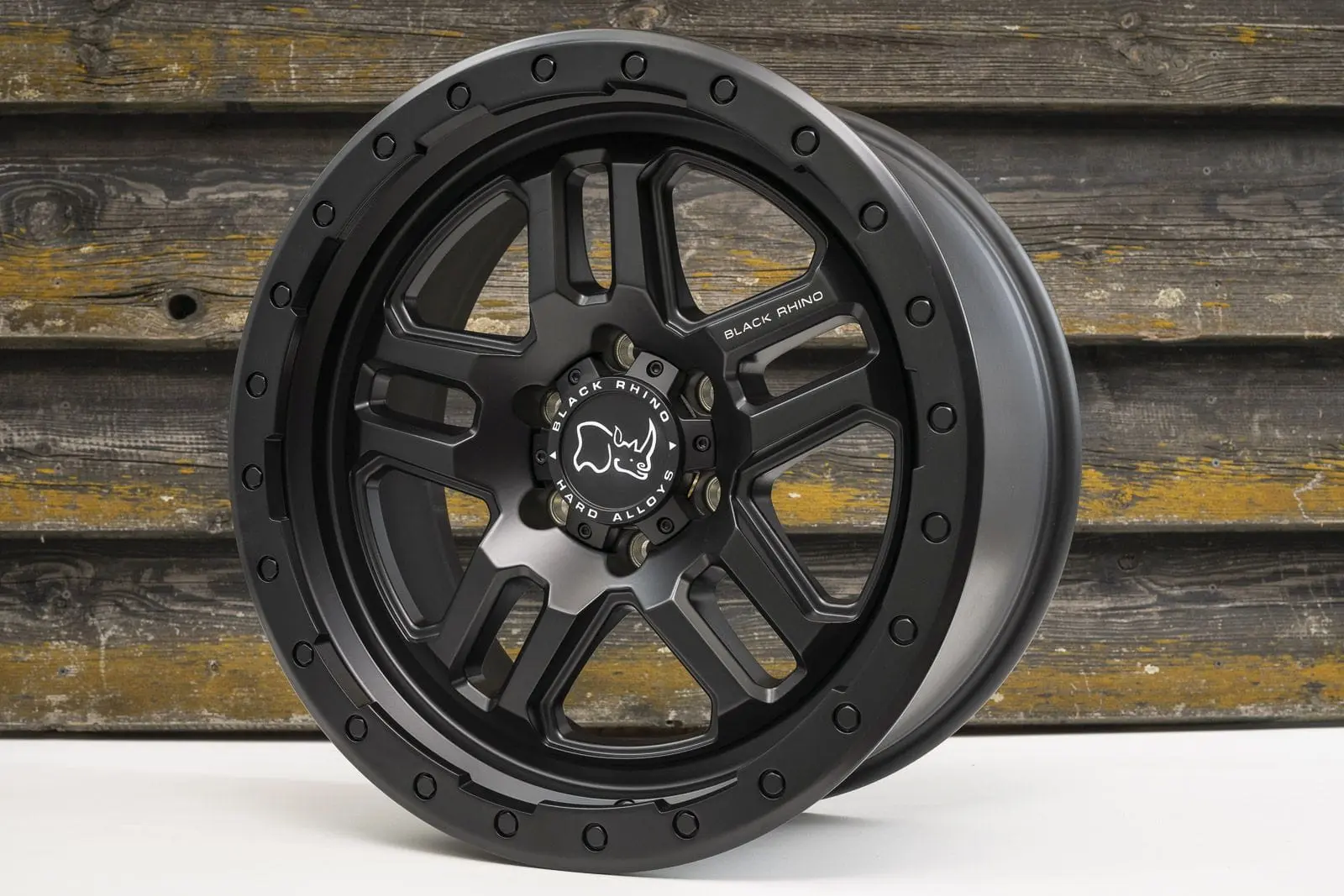 Felger Isuzu D-Max II 2012 - 2019 │  20'' 6x139,7 - Black Rhino - sett 4 stk. Image 4