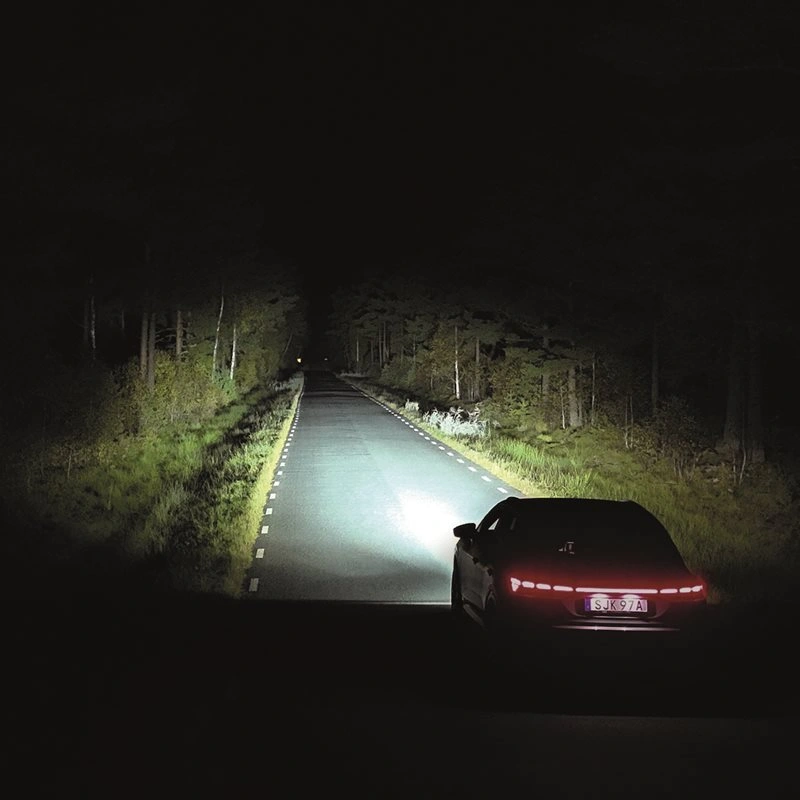 Fjernlys LED Lysbjelke OZZ LP1 – 21.1" / 53,5 cm – Integrert i skiltplate – Driving beam – bilde 12