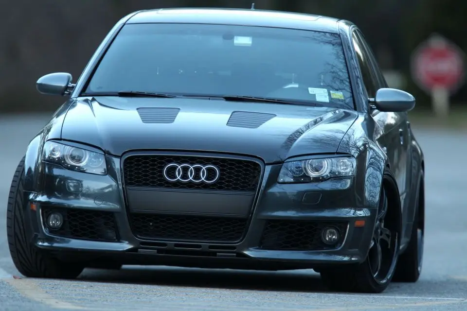 Frontfanger Audi A4 B7 2004 - 2008 │ │ RS Design Black PDC