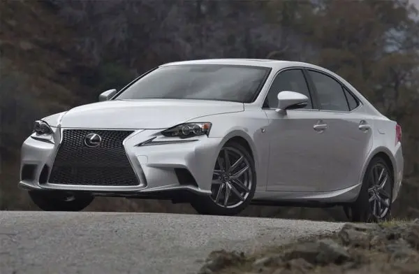 Frontfanger Lexus IS III 2013 - 2020 | F-Sport Design PDC