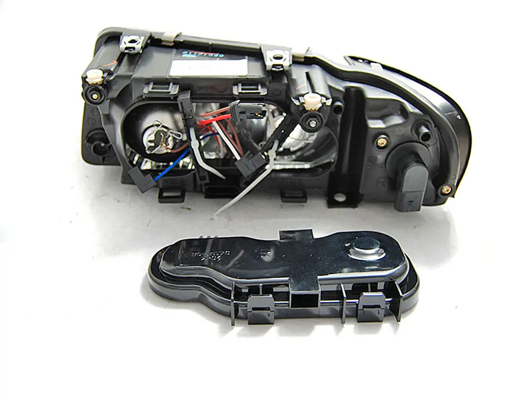 Frontlykter AUDI A3 (8L) 2000-2003 CHROME LEFT SIDE TYC – bilde 2