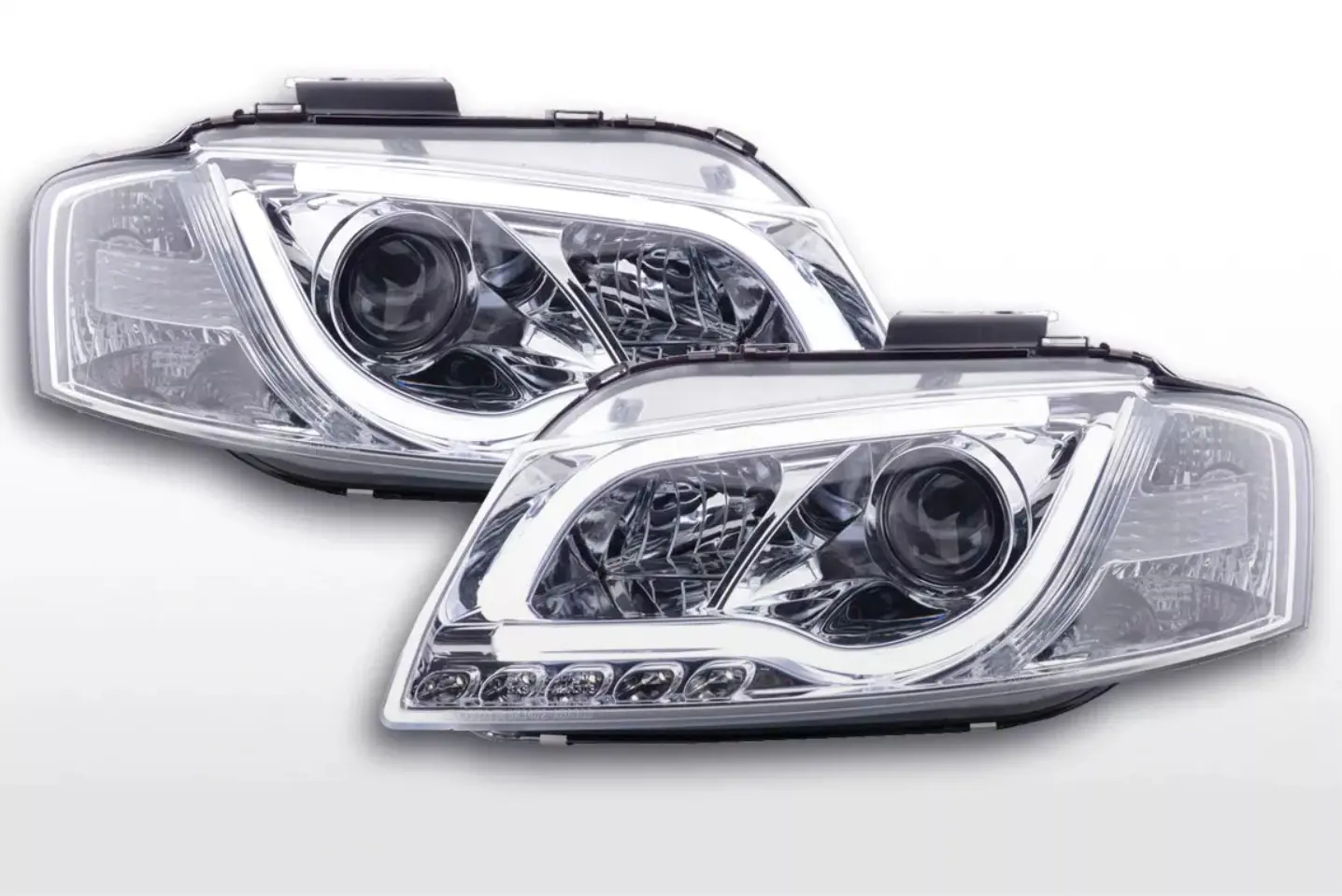 Frontlykter AUDI A3 (8P) 2003-2008 TUBE LIGHT CHROME – bilde 2