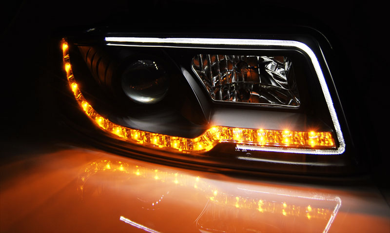 Frontlykter AUDI A4 (B6) 2000-2004 LED TUBE LIGHT BLACK