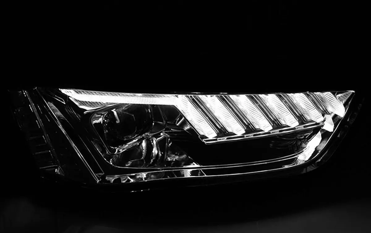 Frontlykter Audi A4 B8 Facelift 2011 - 2015 │ XENON LED CHROME SEQ – bilde 2