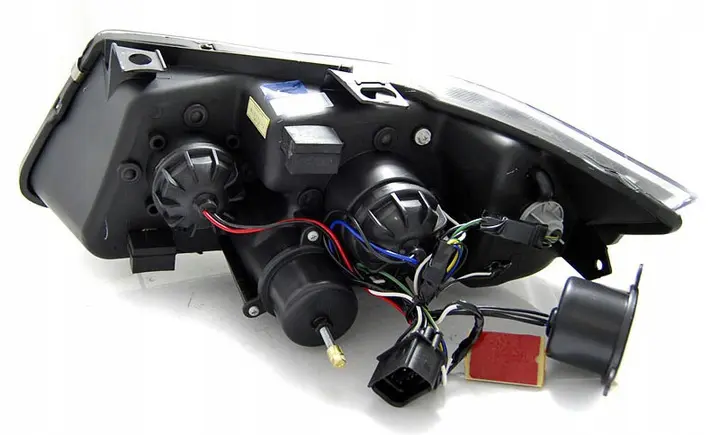Frontlykter BMW 3 (E90/E91) 2004-2008 ANGEL EYES LED 3D BLACK SELGES UTEN GARANTI – bilde 10