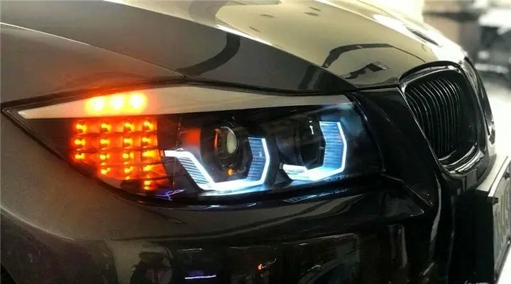 Frontlykter BMW 3 (E90/E91) 2004-2008 ANGEL EYES LED 3D BLACK SELGES UTEN GARANTI – bilde 13
