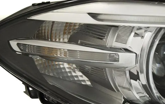 Frontlykter BMW 5 (F10/F11) 2010 - 2013 │ XENON ANGEL EYES LED DRL BLACK – bilde 4