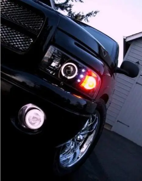 Frontlykter DODGE RAM 1994-2001 ANGEL EYES BLACK – bilde 2