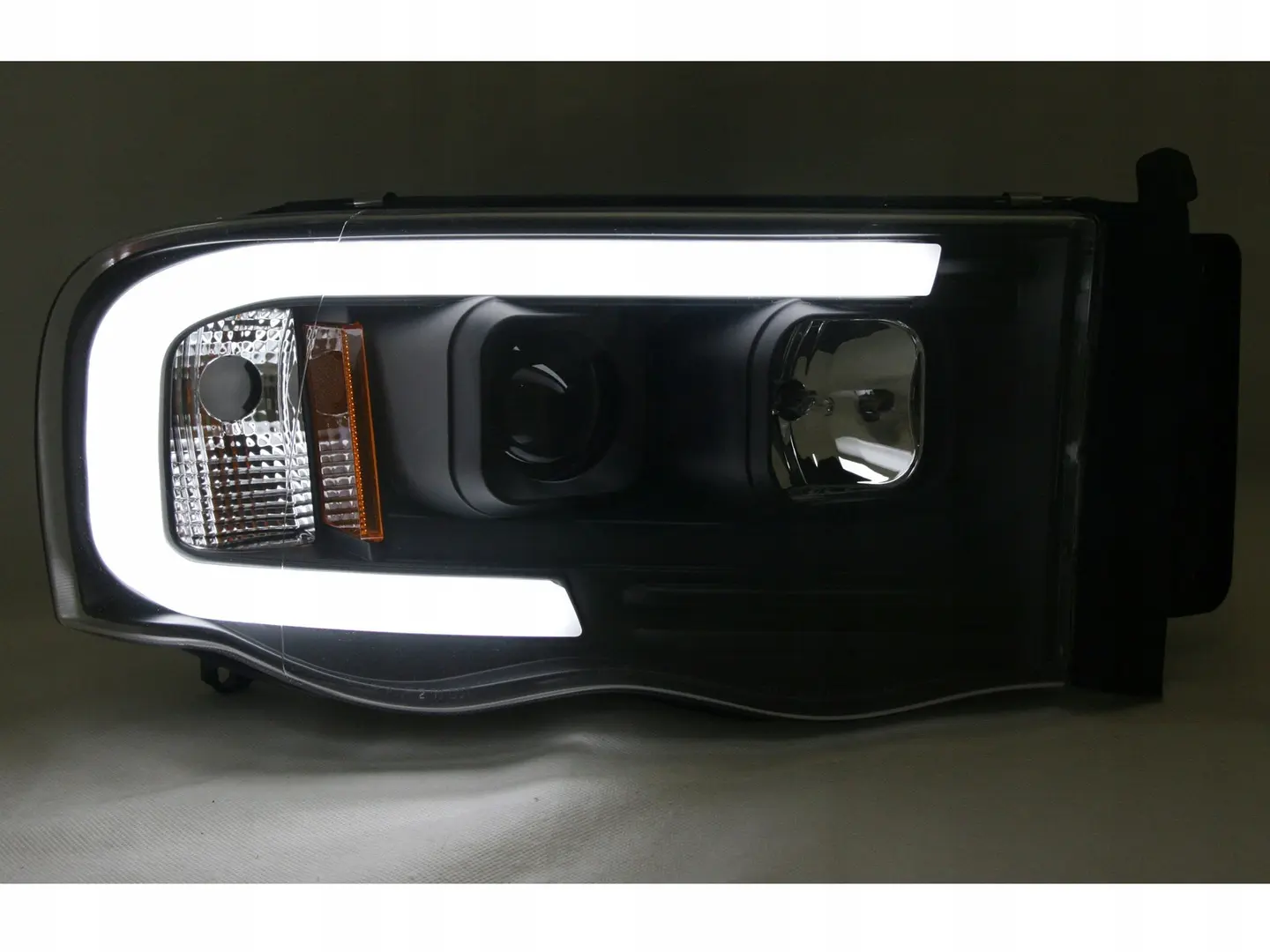 Frontlykter Dodge Ram III 2001-2006 – bilde 3