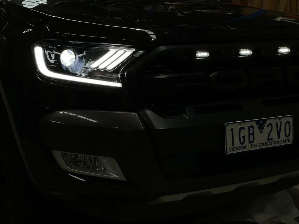 Frontlykter Ford Ranger 2016 - 2022 | LED Black Mustang Design – bilde 9