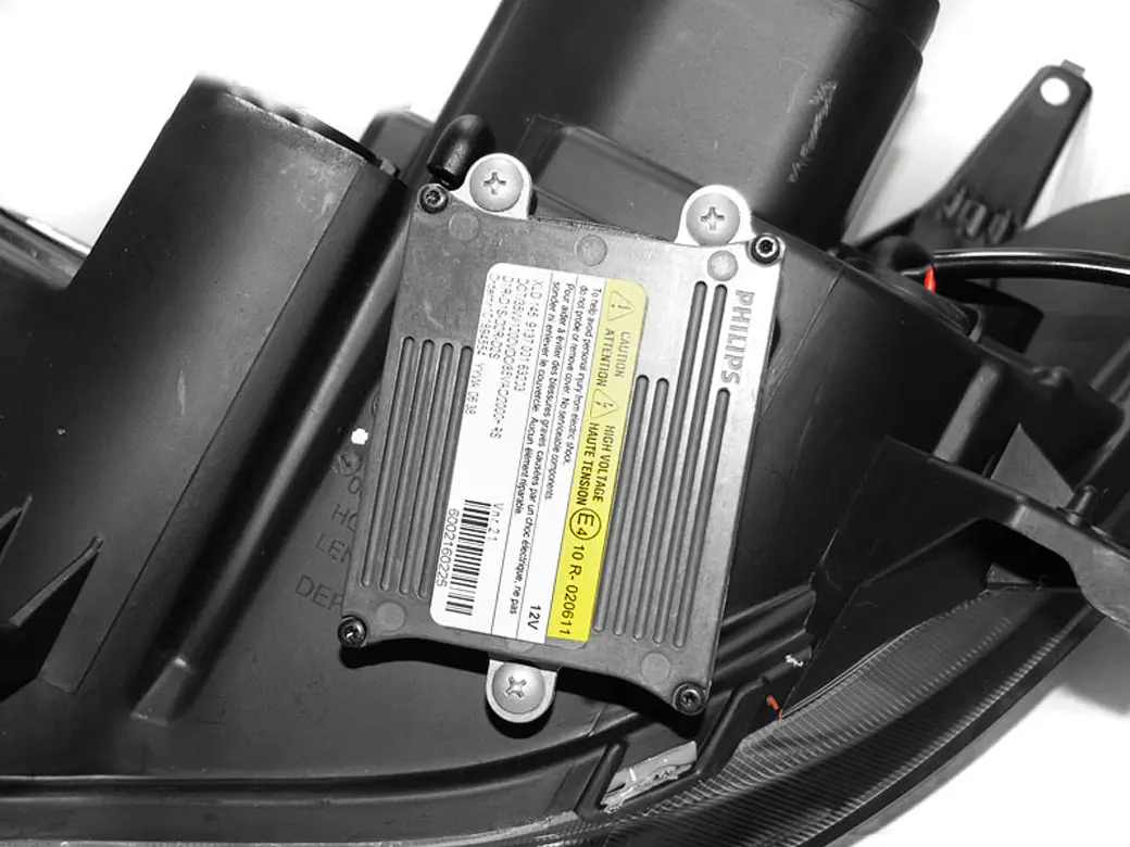 Frontlykter MAZDA 3 2003-2009 4D BLACK XENON – bilde 3