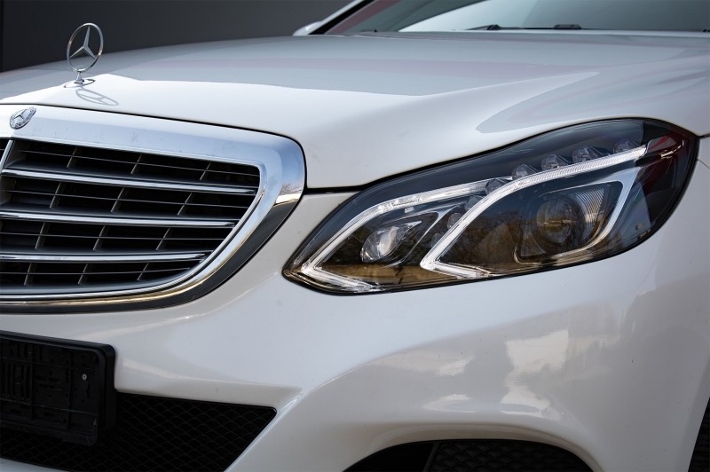 Frontlykter Mercedes-Benz E-Klasse (W212) 2013-2016 TRUE DRL BLACK