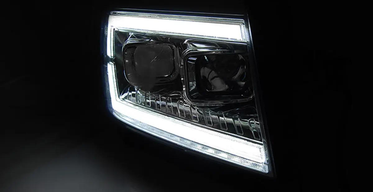 Frontlykter VW Crafter II 2016 -> │ TUBE LIGHT CHROME DRL SEQ – bilde 3