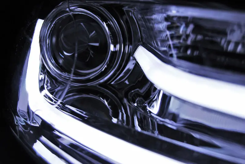 Frontlykter VW JETTA VI 2011-2018 TUBE LIGHT CHROME – bilde 4