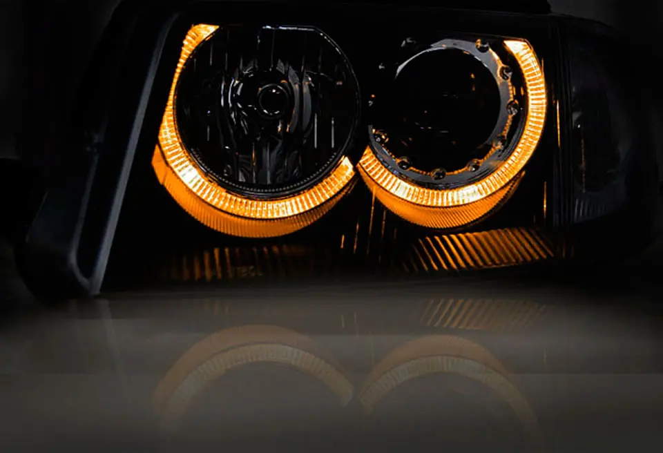 Frontlykter VW PASSAT (3BG B5) 2000-2005 ANGEL EYES CHROME