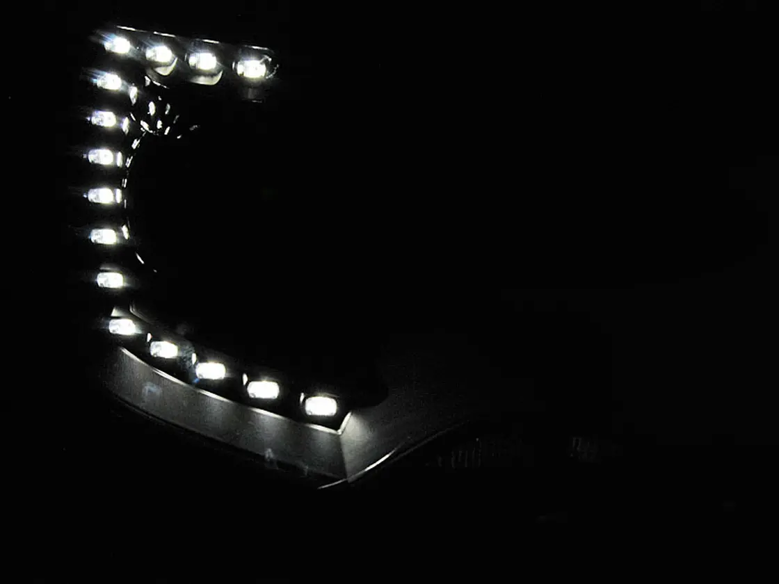 Frontlykter VW T5 2009 - 2015 | TRUE DRL BLACK – bilde 3