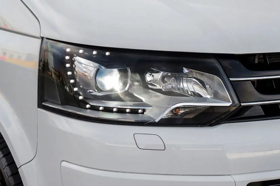 Frontlykter VW T5 2009 - 2015 | TRUE DRL BLACK – bilde 6