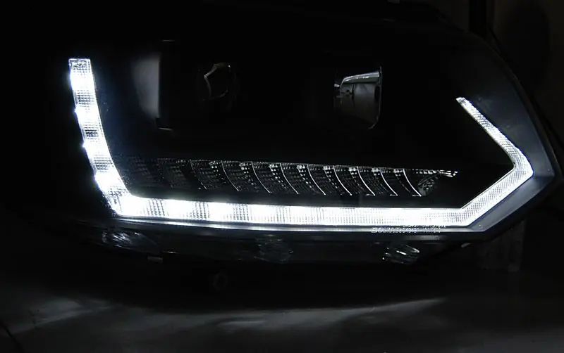 Frontlykter VW T5 2009 - 2015 | TUBE LIGHT DRL BLACK SEQ – bilde 8
