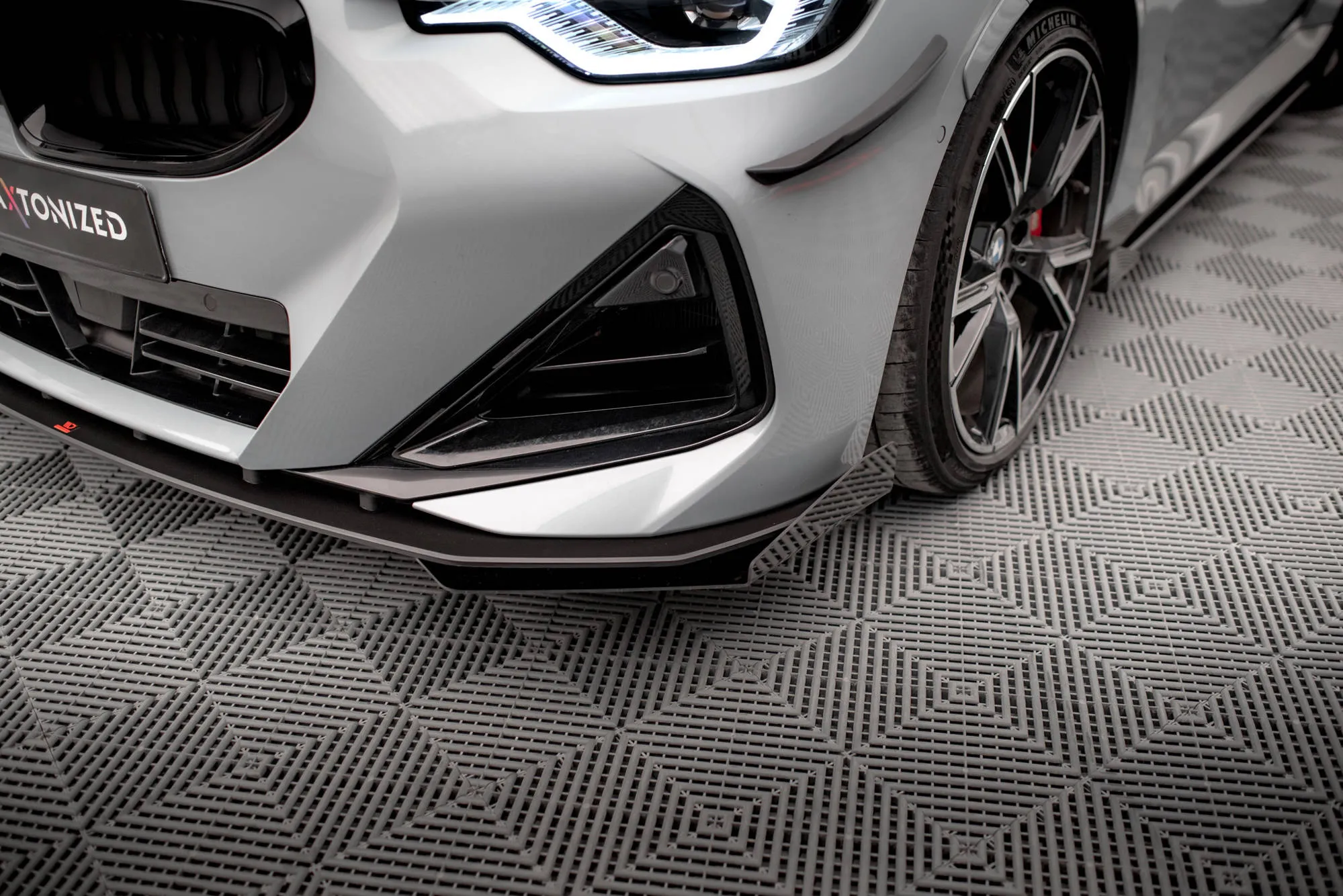 Frontsplitter-flopper BMW 2 Coupe (G42) M-Pack 2021 -> | Glossy Black Edition