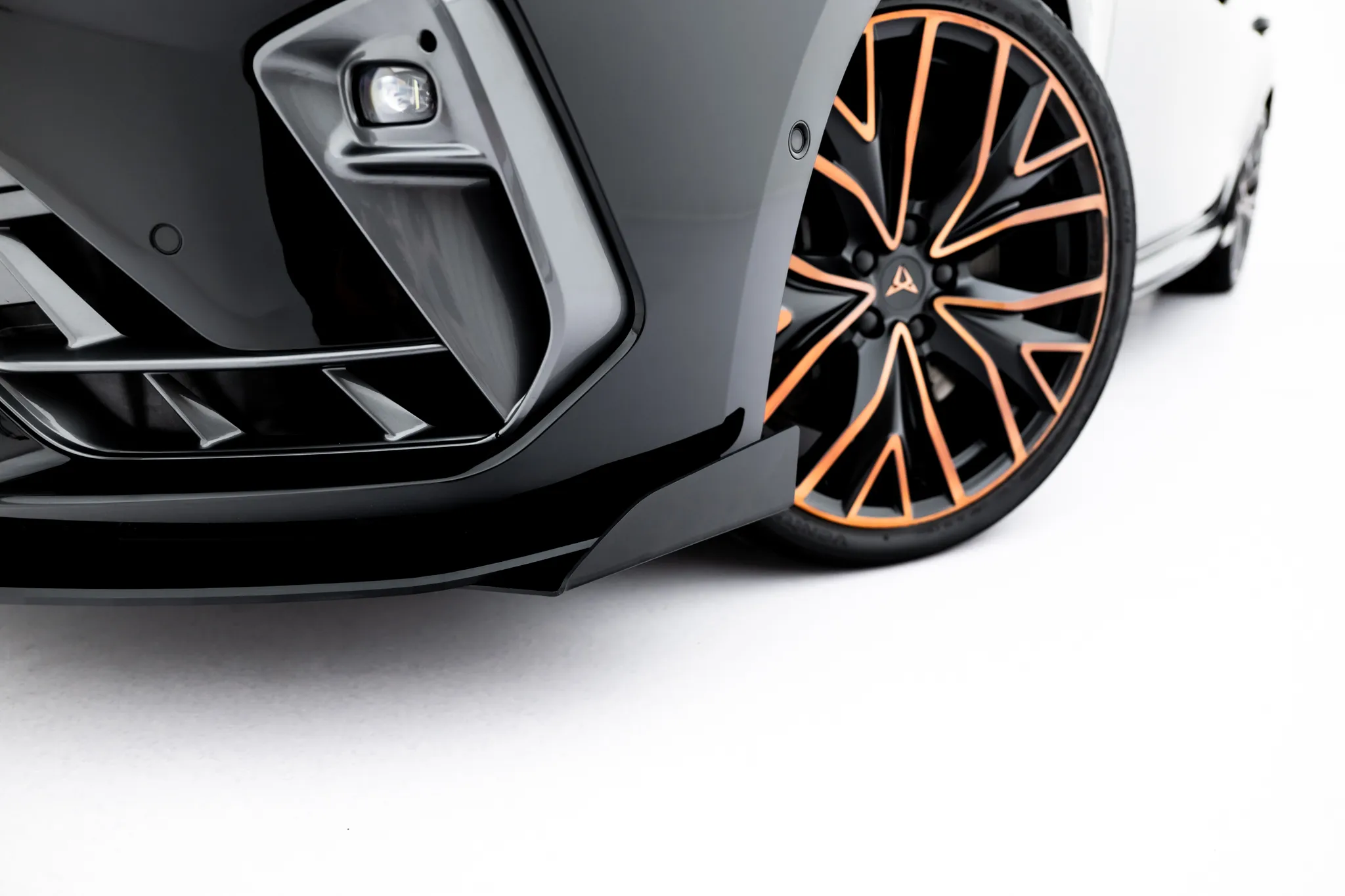 Frontsplitter-flopper Cupra Leon 2020-2026 | Glossy Black Edition