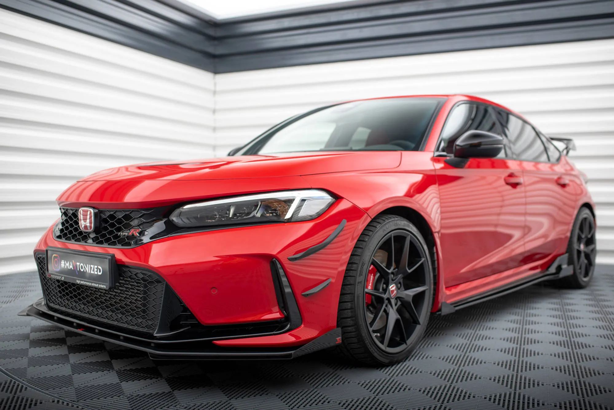 Frontsplitter-flopper Honda Civic XI Type-R 2023-> | Glossy Black Edition – bilde 2