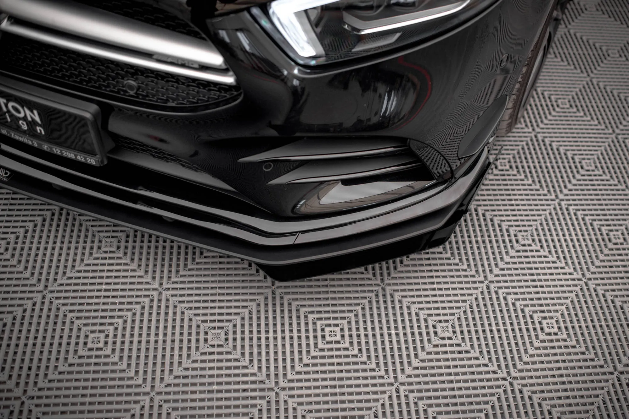Frontsplitter-flopper Mercedes-Benz A (W177 / V177) AMG-Line / Mercedes-AMG A35 (W177 / V177) Aero Pack 2018-> | Glossy Black Edition