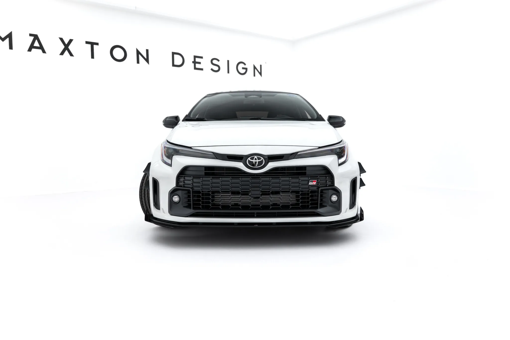 Frontsplitter-flopper Toyota GR Corolla XII 2022 - 2024 | Glossy Black Edition – bilde 5