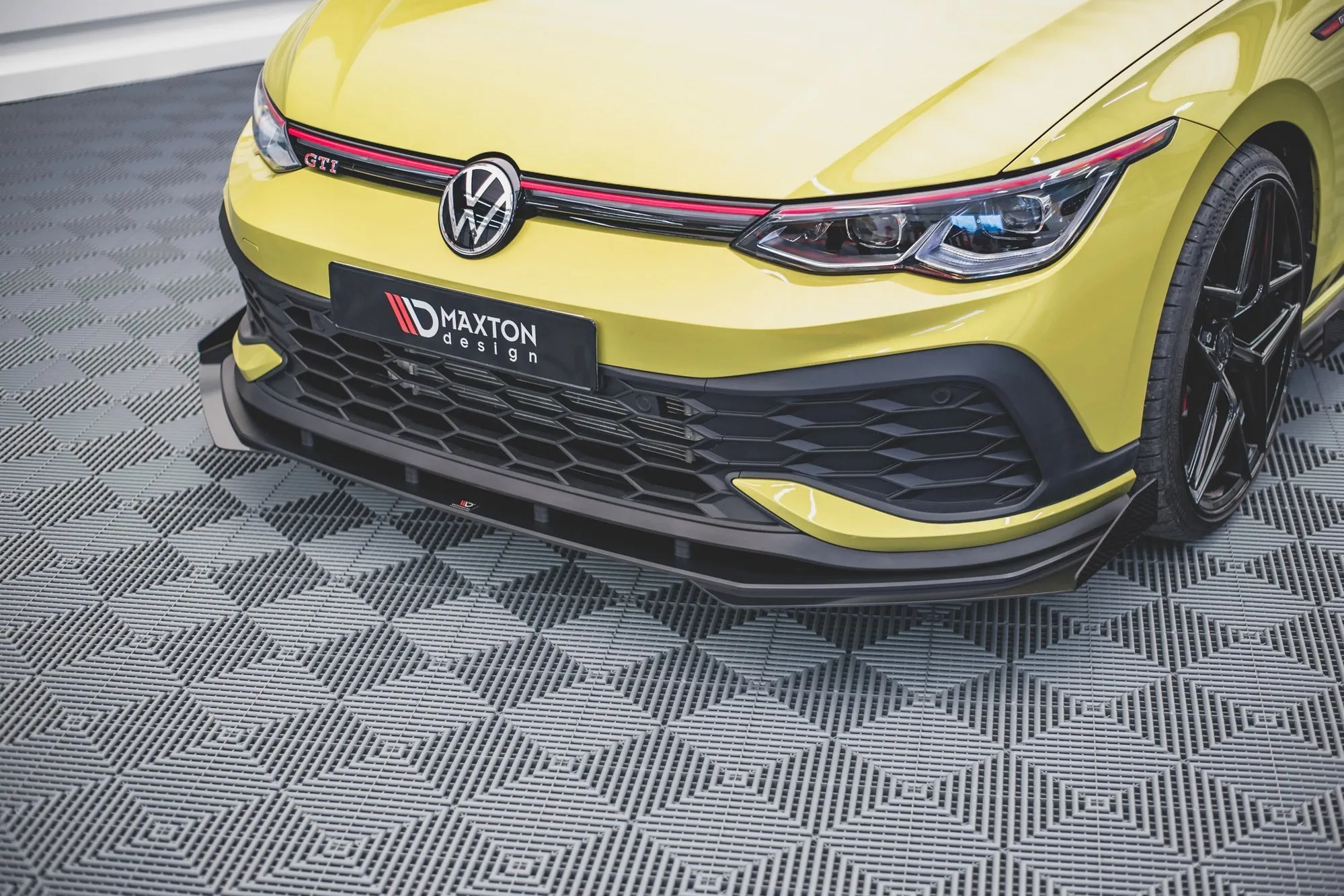 Frontsplitter-flopper VW Golf VIII GTI Clubsport 2020-> | Glossy Black Edition – bilde 2