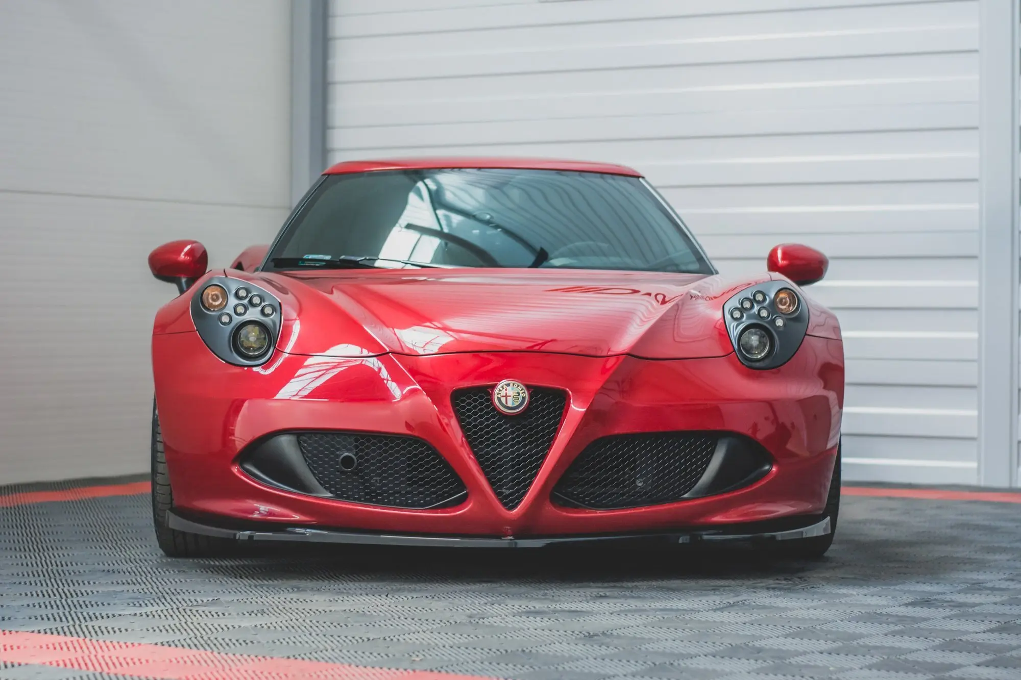 Frontspoiler Alfa Romeo 4C 2013-2017 | Glossy Black Edition – bilde 3