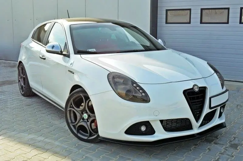 Frontspoiler Alfa Romeo Giulietta 2010 - 2020 | V.1 Glossy Black Edition – bilde 3