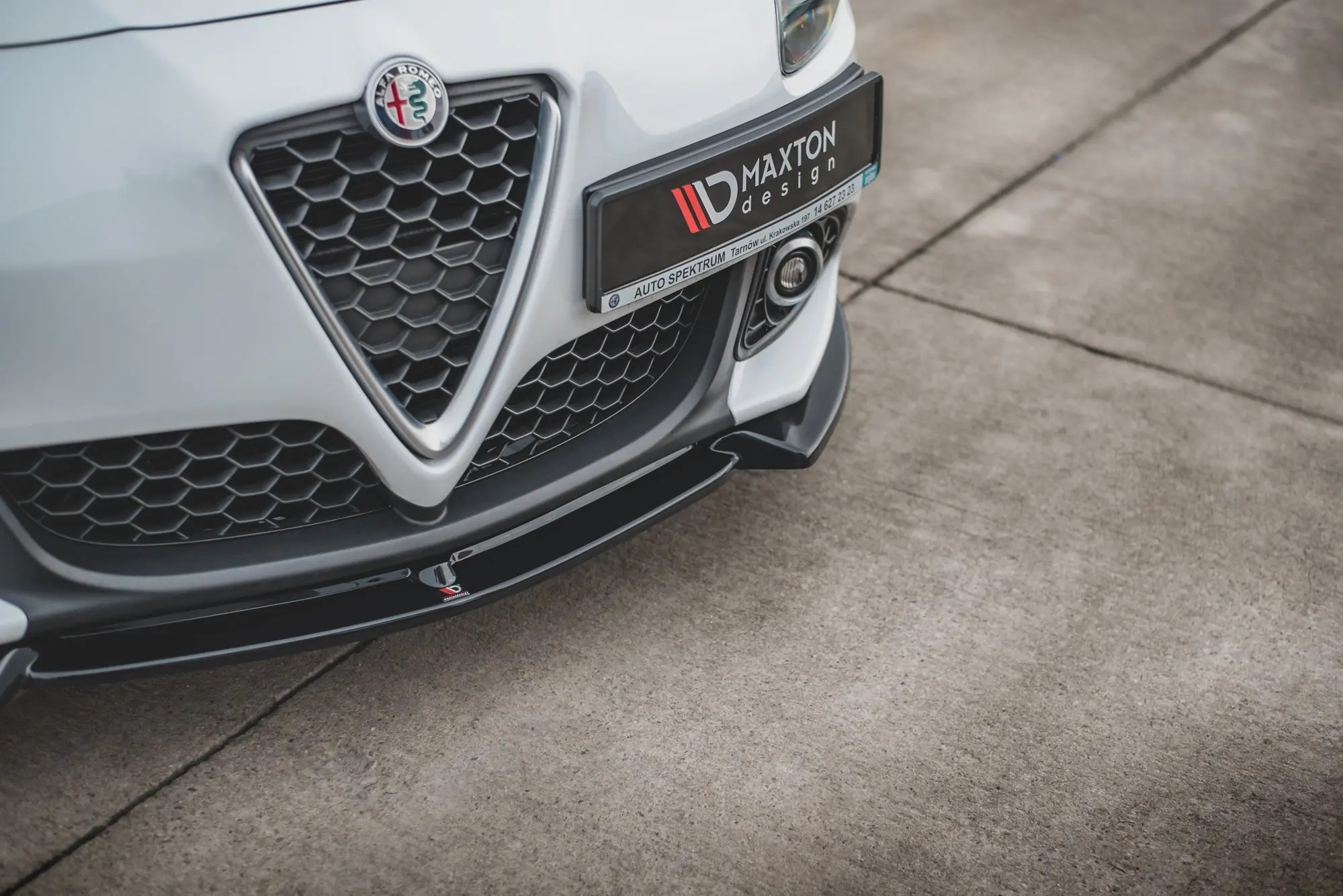 Frontspoiler Alfa Romeo Giulietta 2010 - 2020 | V.3 Glossy Black Edition Image 3