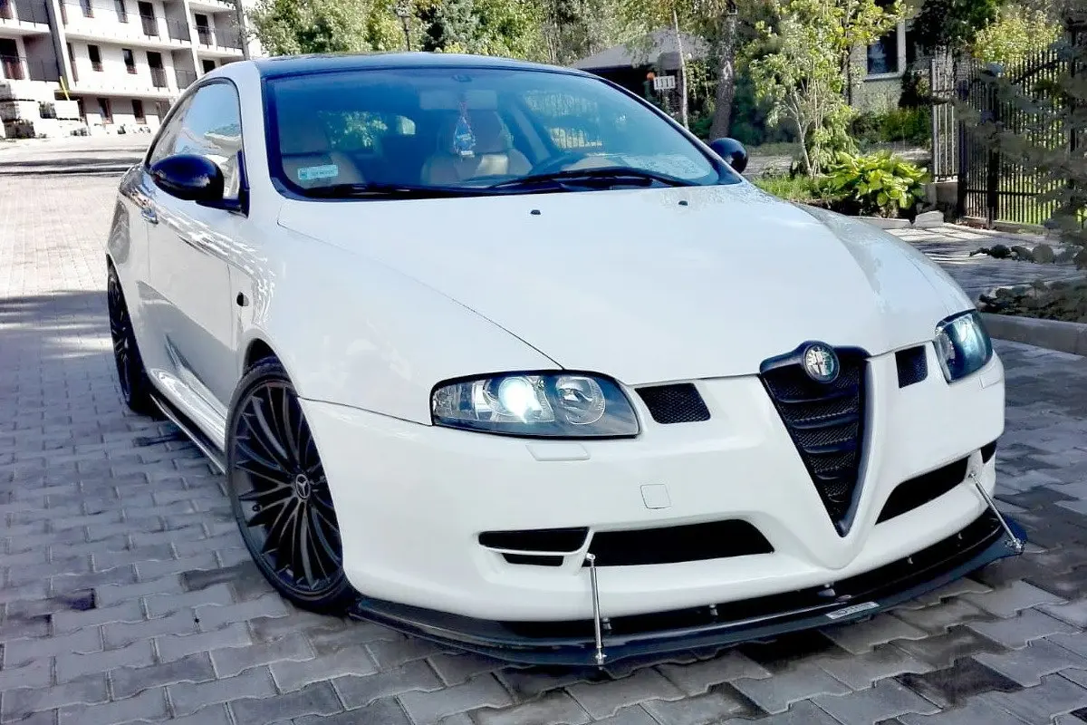 Frontspoiler Alfa Romeo GT 2004 - 2010 | Glossy Black Edition