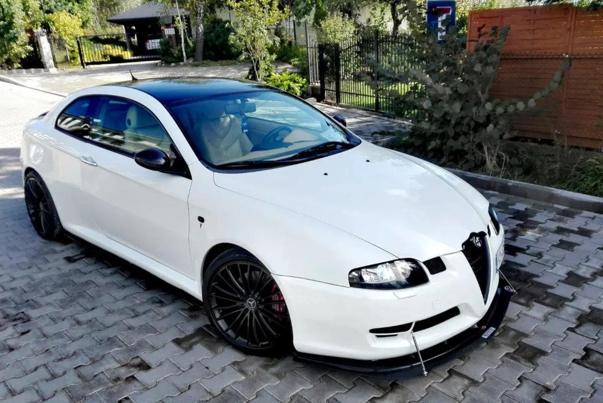 Frontspoiler Alfa Romeo GT 2004 - 2010 | Glossy Black Edition – bilde 4