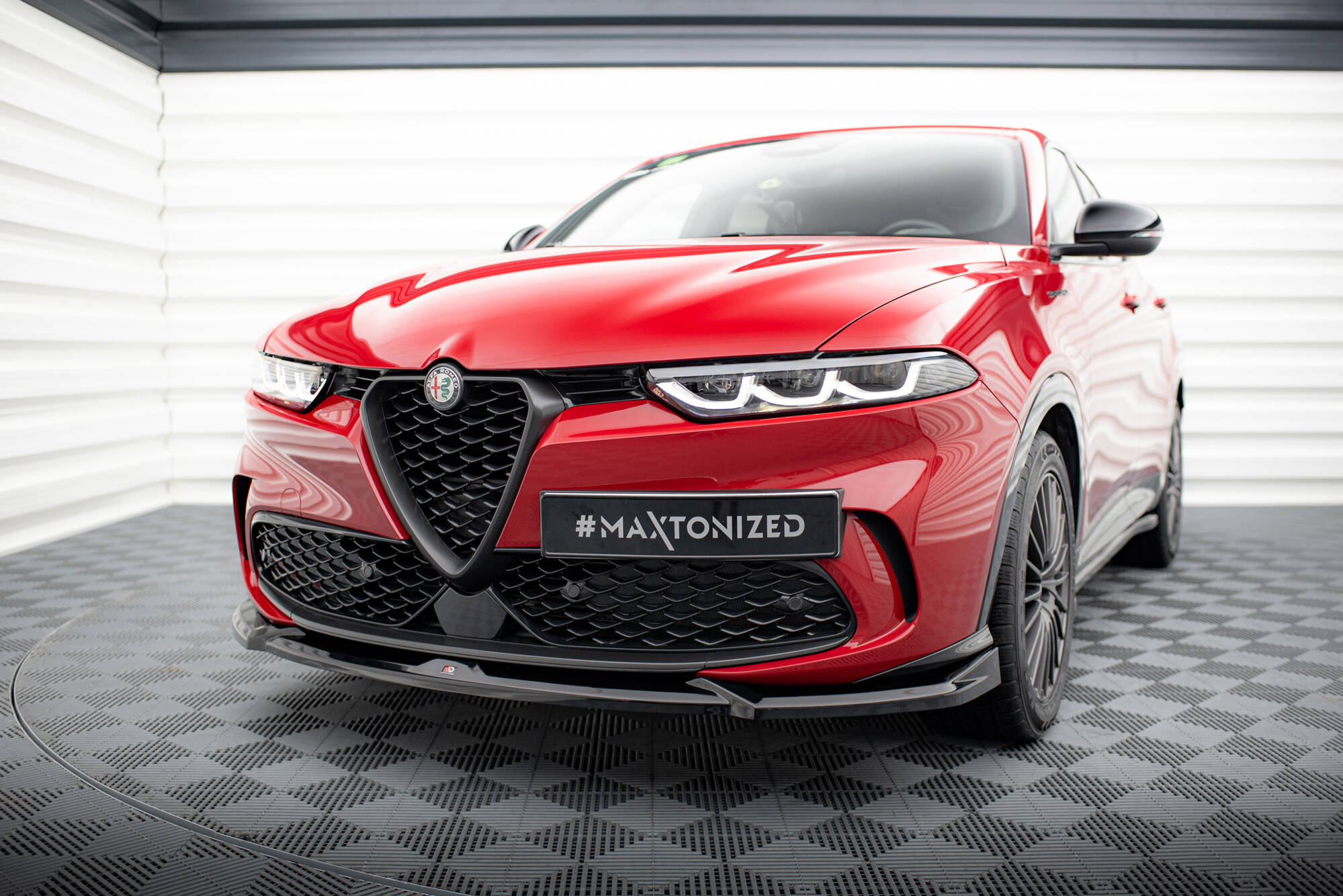 Frontspoiler Alfa Romeo Tonale 2022 - > | Glossy Black Edition V1