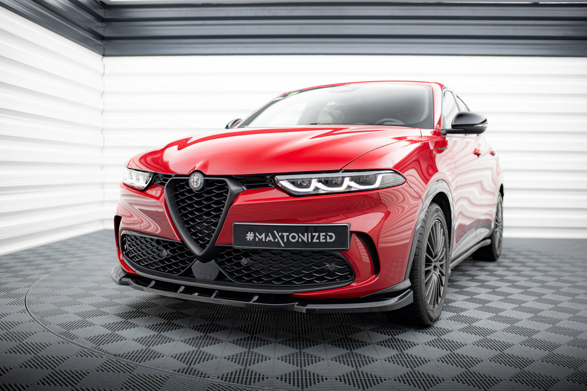 Frontspoiler Alfa Romeo Tonale 2022 - > | Glossy Black Edition V2 – bilde 3