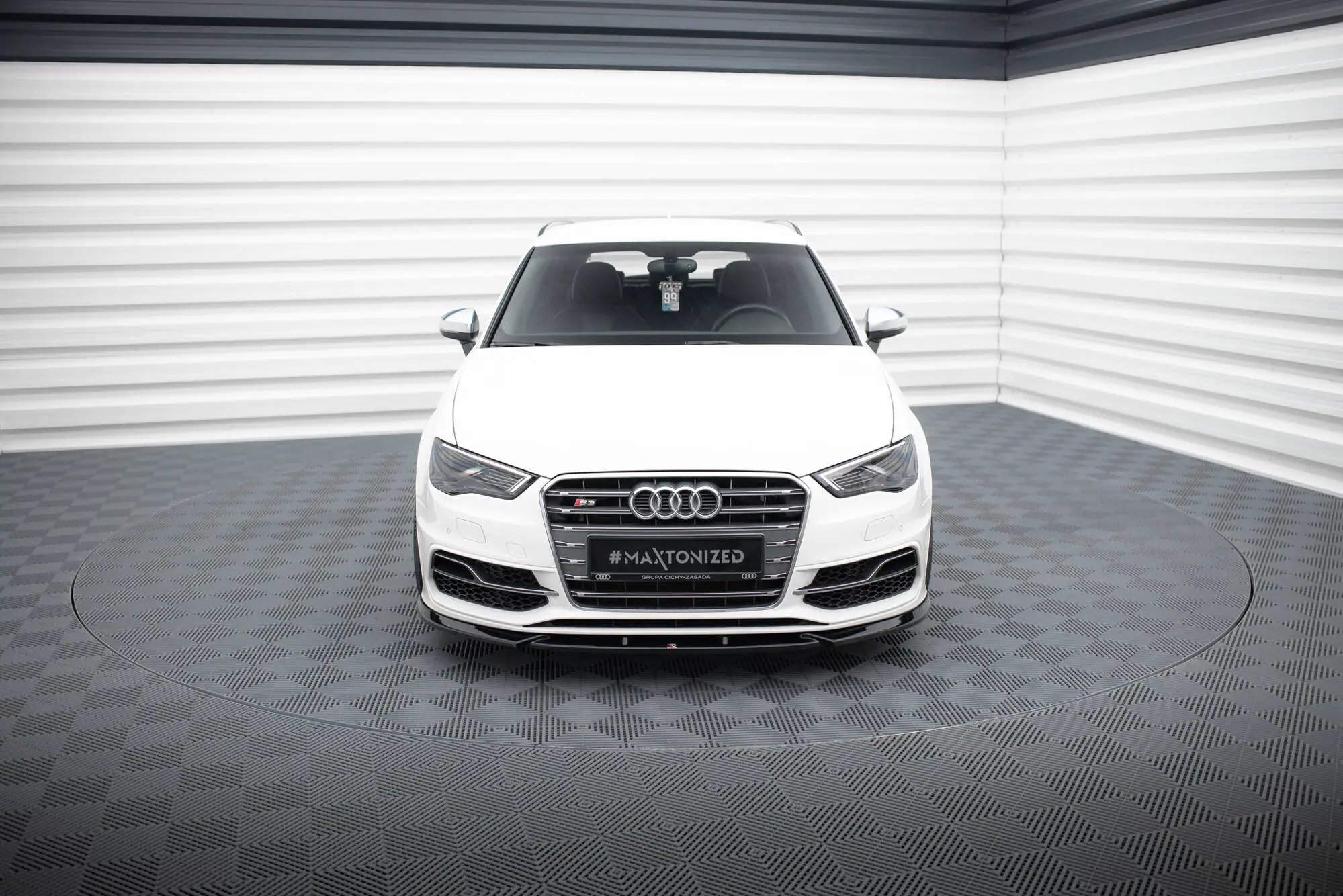Frontspoiler Audi A3/S3 8V S-Line 2013 - 2016 | V.2 Glossy Black Edition – bilde 3