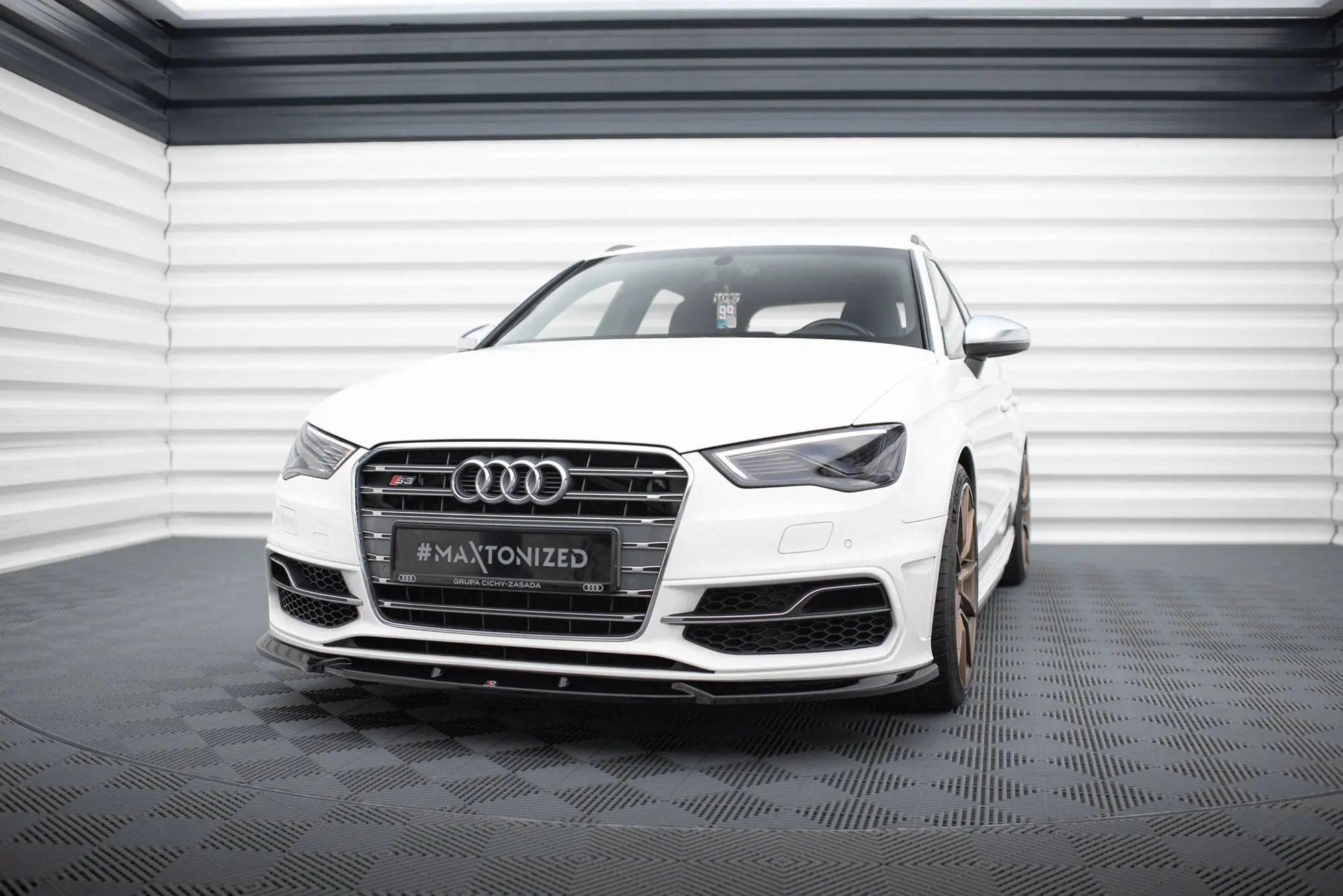 Frontspoiler Audi A3/S3 8V S-Line 2013 - 2016 | V.2 Glossy Black Edition – bilde 4