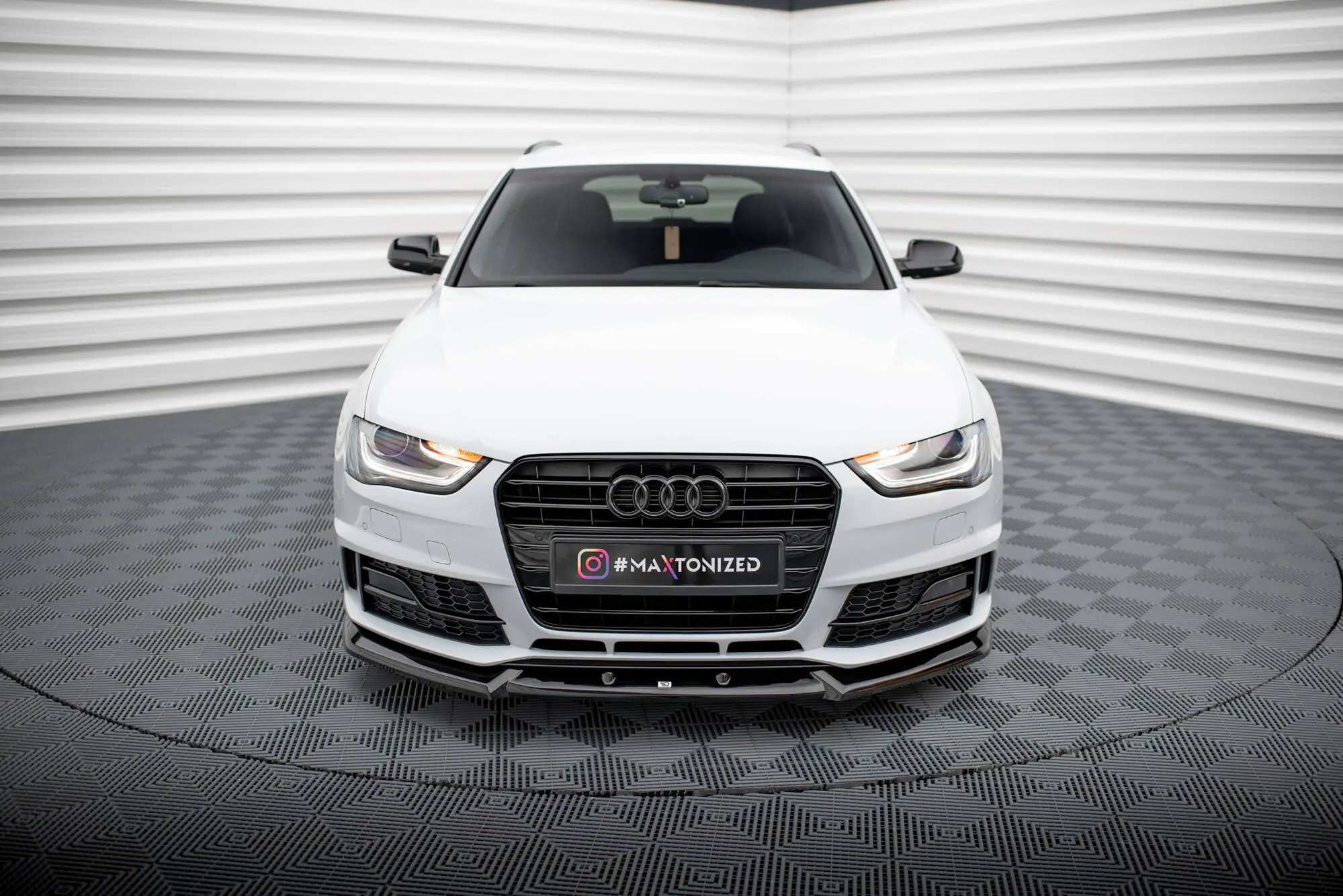 Frontspoiler Audi A4 B8 Competition facelift 2011 - 2015 | V.1 Glossy Black Edition – bilde 3