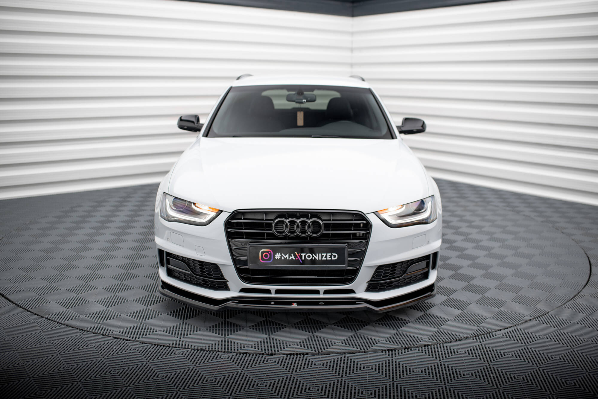 Frontspoiler Audi A4 B8 Competition facelift 2011 - 2015 | V.2 Glossy Black Edition – bilde 4