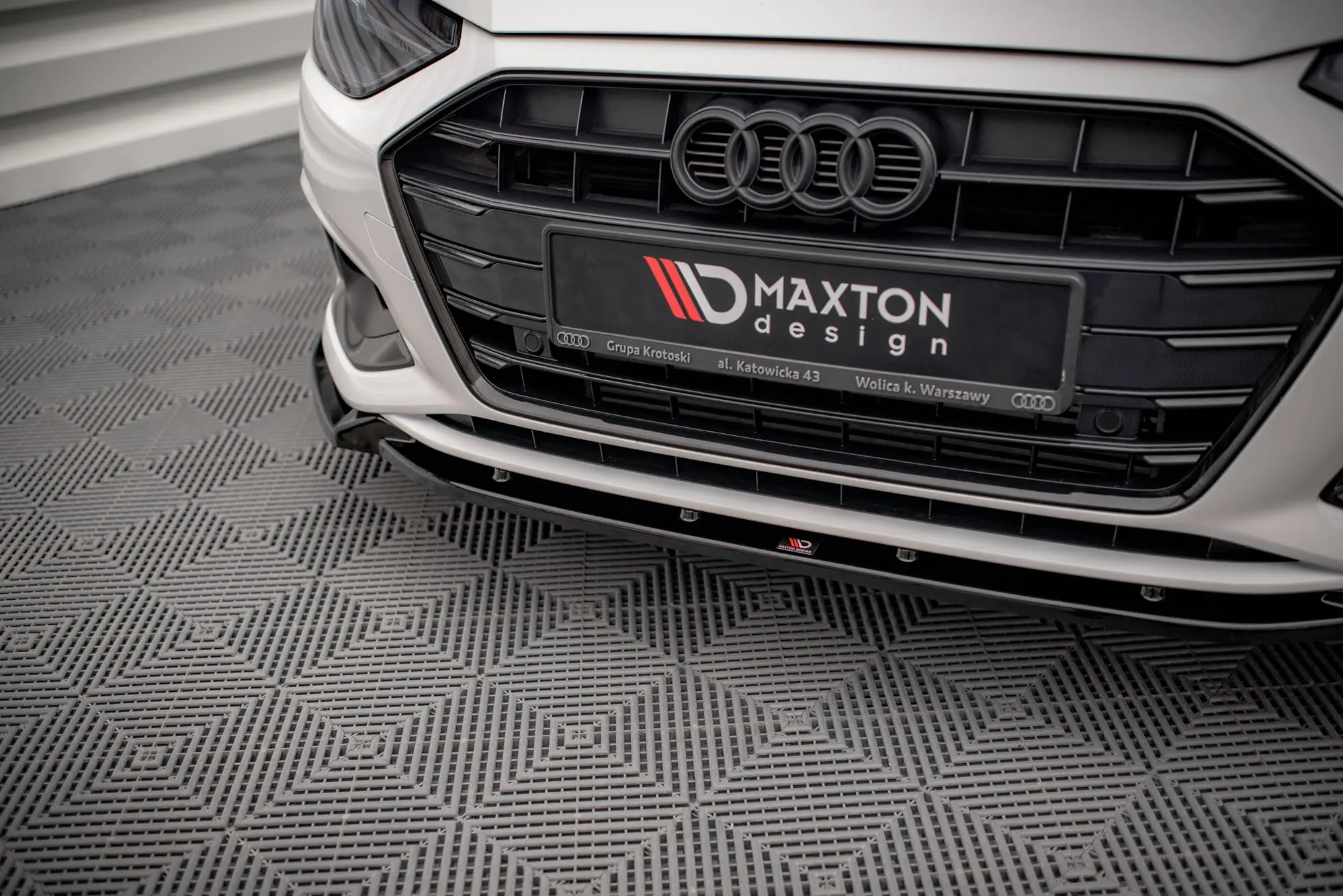 Frontspoiler Audi A4 B9 Facelift 2019 - 2024 | V.1 Glossy Black Edition