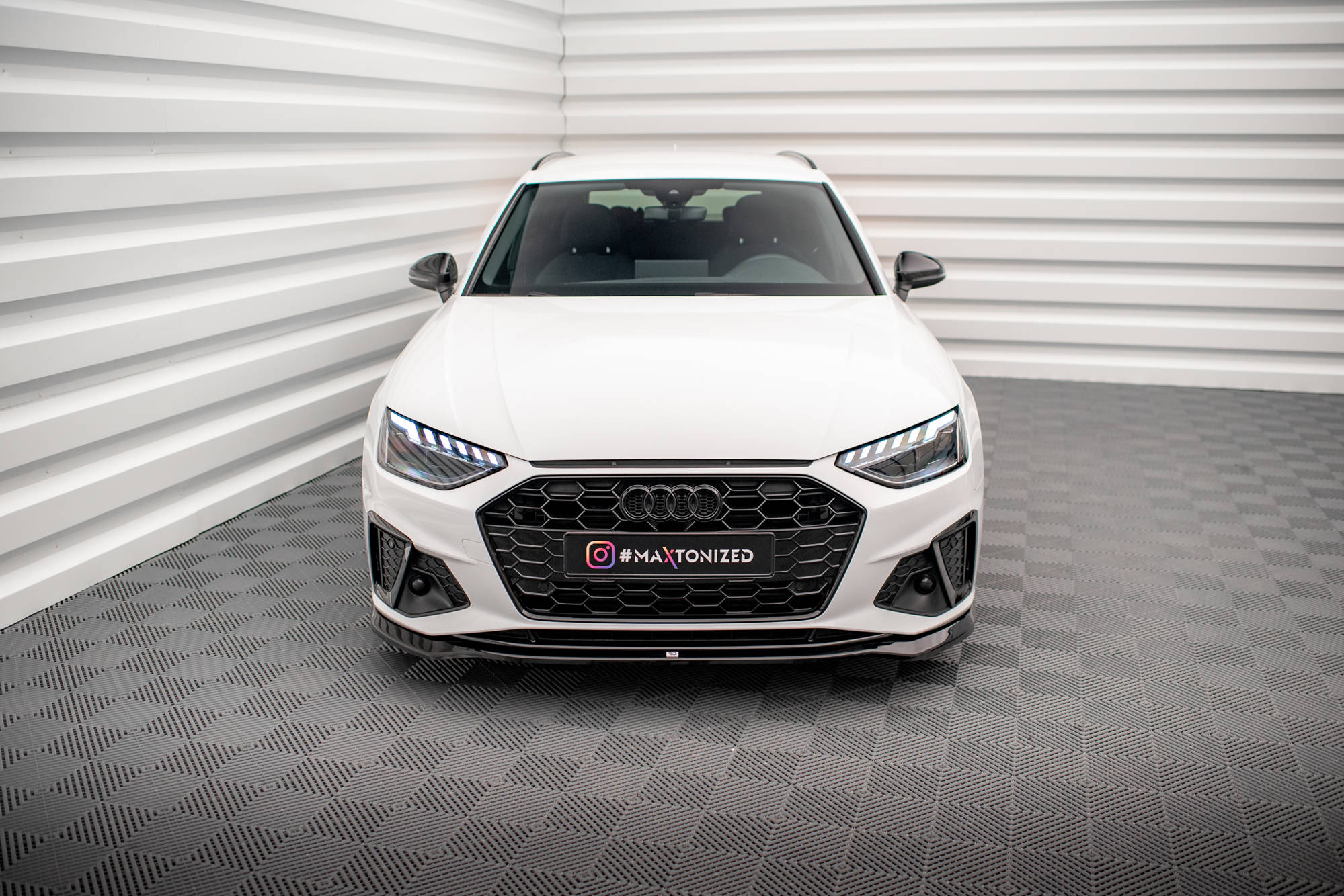 Frontspoiler Audi A4 B9 S-Line / Audi S4 B9 Facelift 2019 - 2024 | V.2 Glossy Black Edition – bilde 3