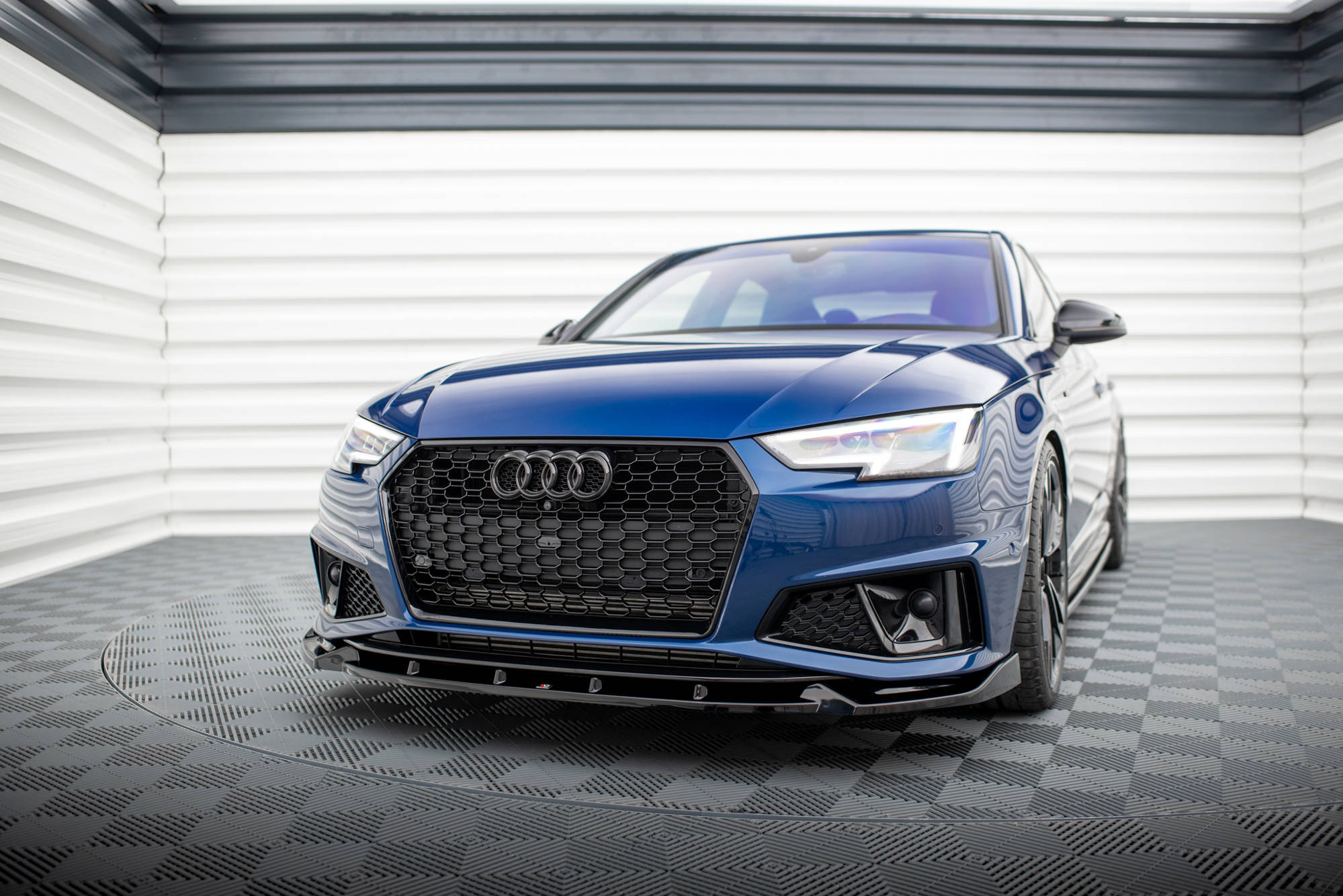 Frontspoiler Audi A4 Competition (B9) Facelift 2019 -> | Sport Glossy Black Edition V1