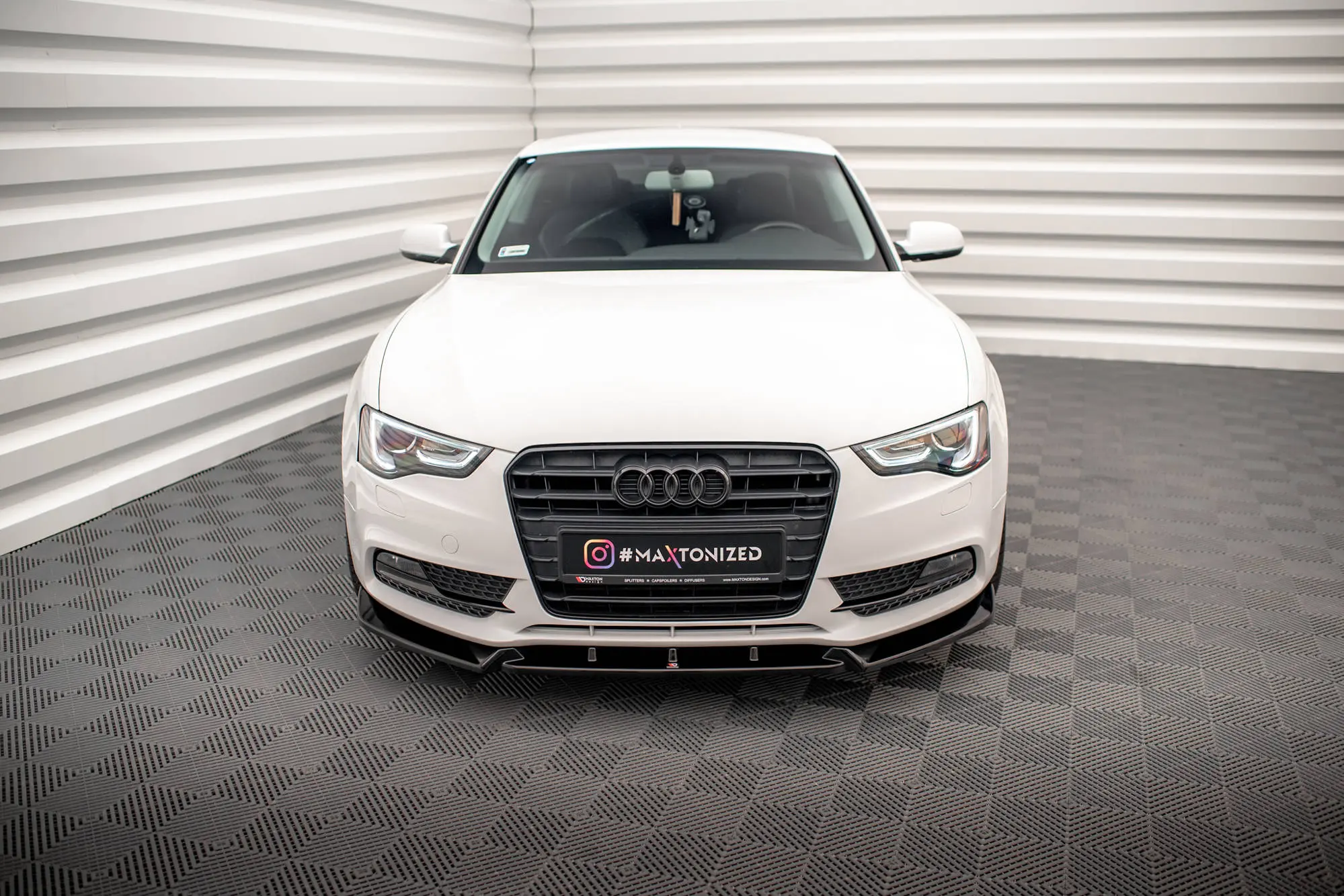 Frontspoiler Audi A5 8T Coupe Facelift 2011-2016 | V.1 Glossy Black Edition – bilde 3