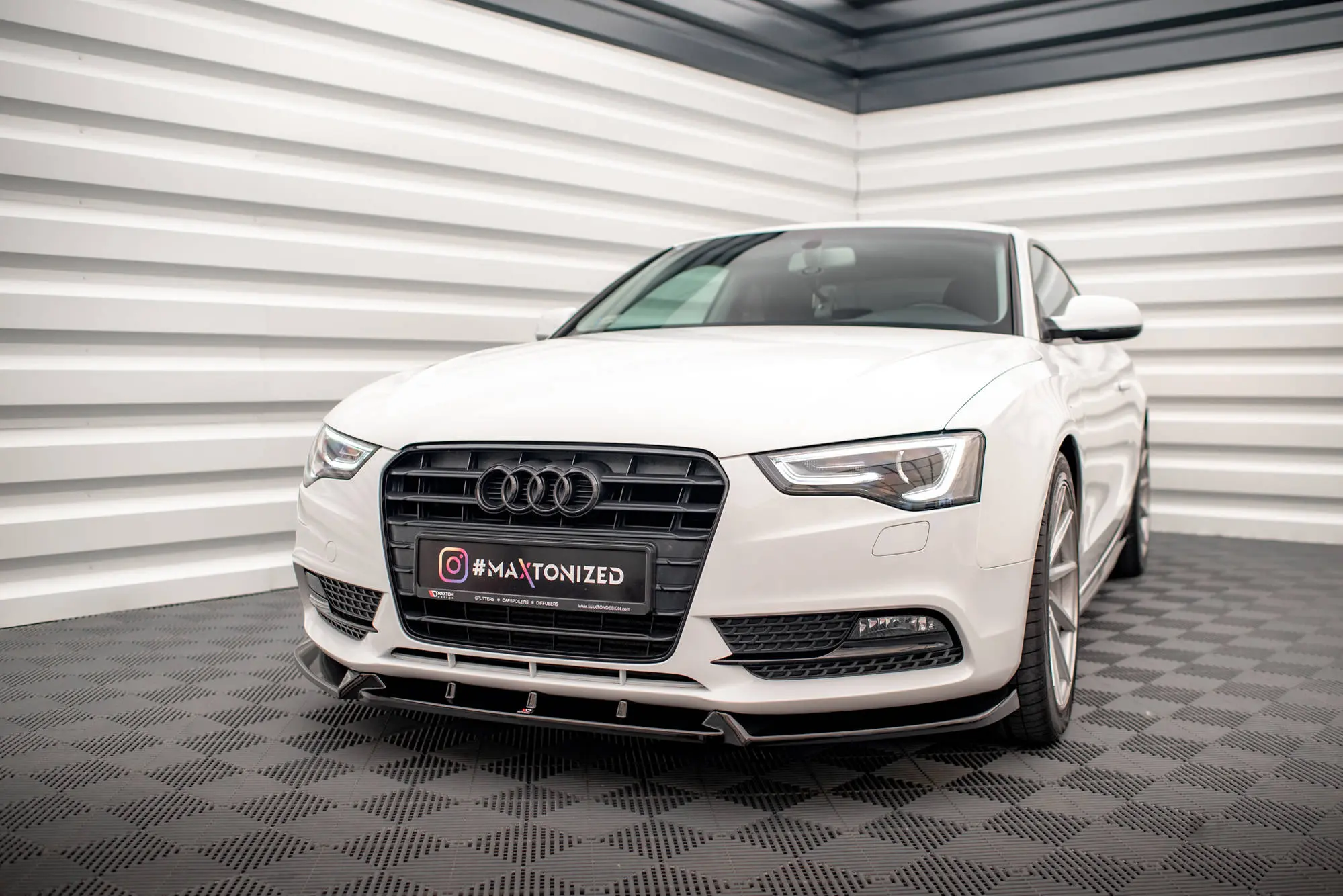 Frontspoiler Audi A5 8T Coupe Facelift 2011-2016 | V.1 Glossy Black Edition – bilde 4